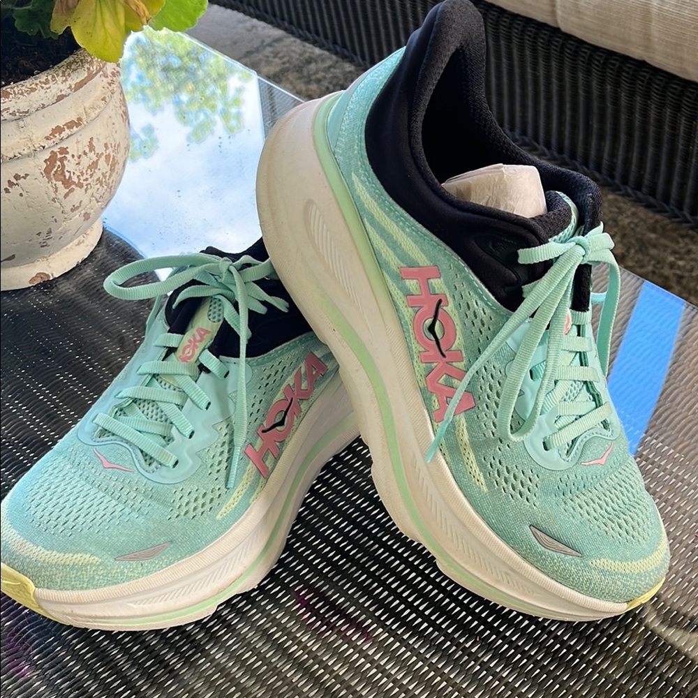 Hoka Bondi 9